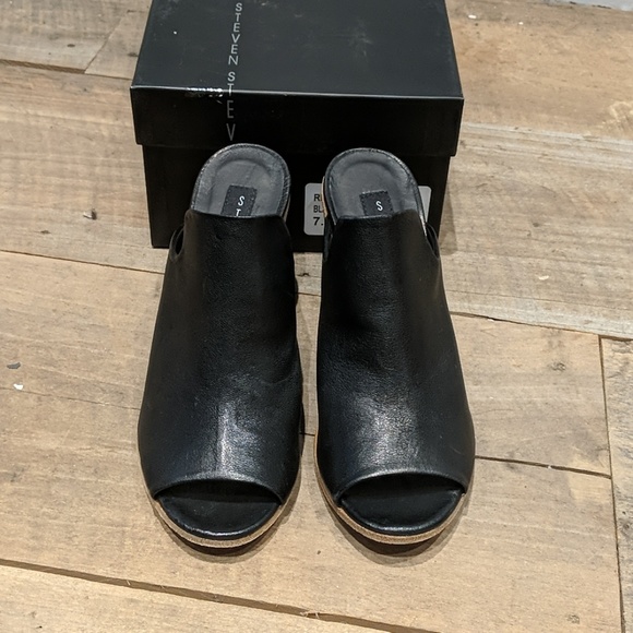NWT Steven by Steve Madden black leather mules - Picture 2 of 7